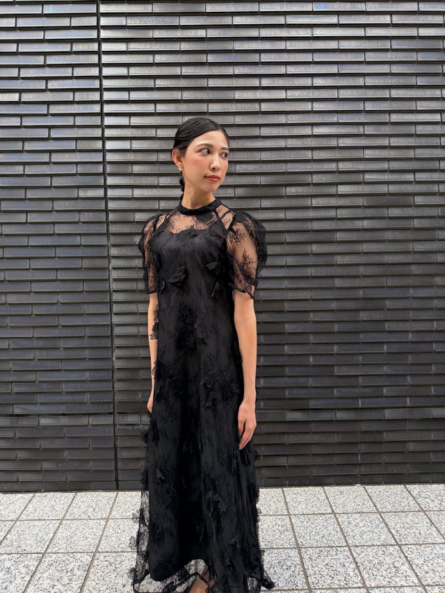 FLOWER LACE DRESS ブラック 着用写真