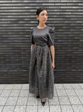 MOCOMOCO SET UP HALF SLEEVE DRESS チャコール 着用写真