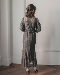 ギャザースリーブレースロングドレス - &Robu.